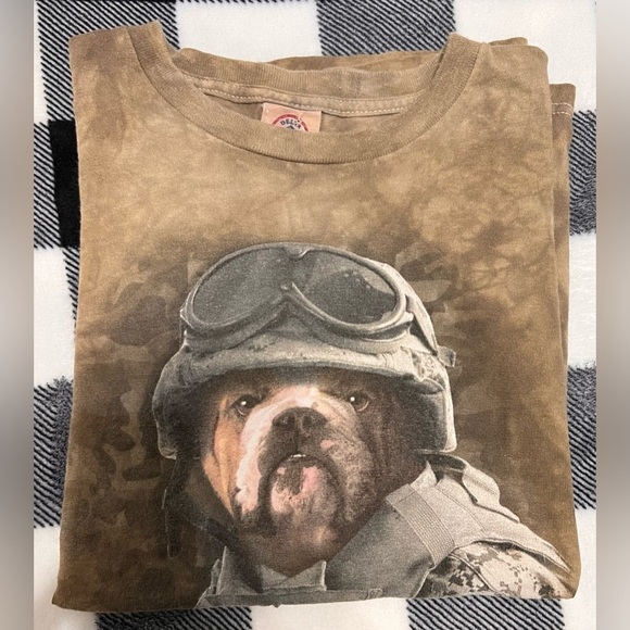 Mountain 2011 Combat Bulldog Dog Brown Tie Dye T-Shirt Size Youth XL Manimals - Picture 3 of 8